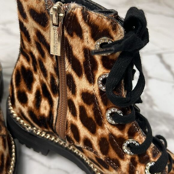 Gianni Bini Leopard Print Calf Hair Lace Up Ankle Boots Size 6.5 - Picture 7 of 10
